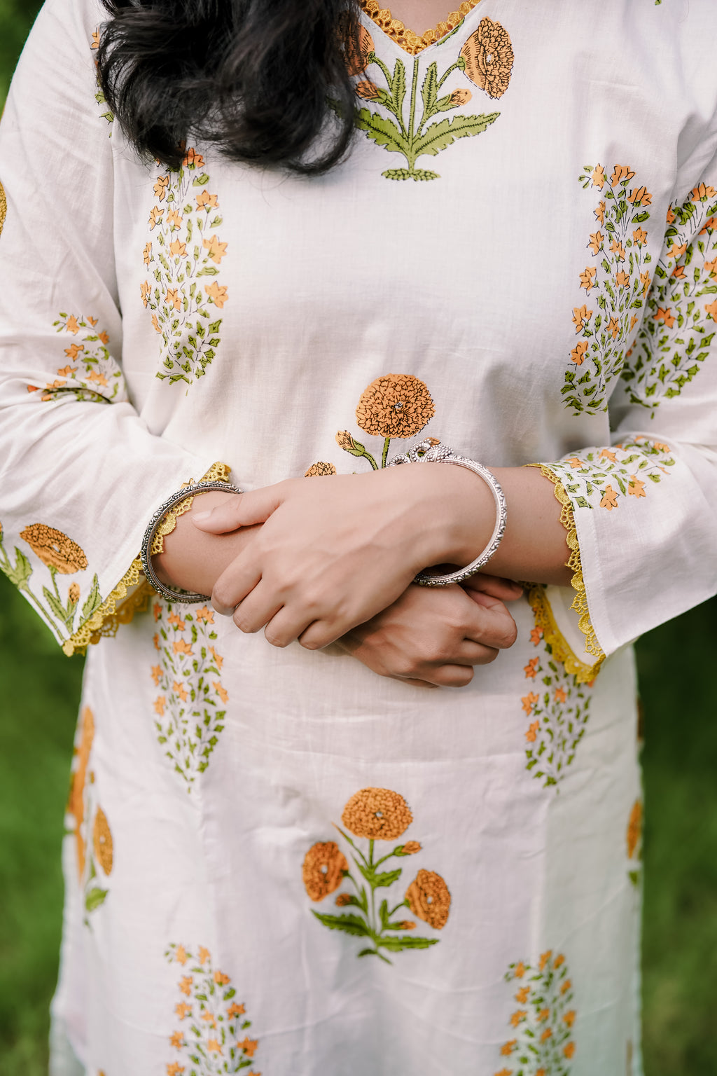 The Amaltas Bloom V Neck Kurtha Set