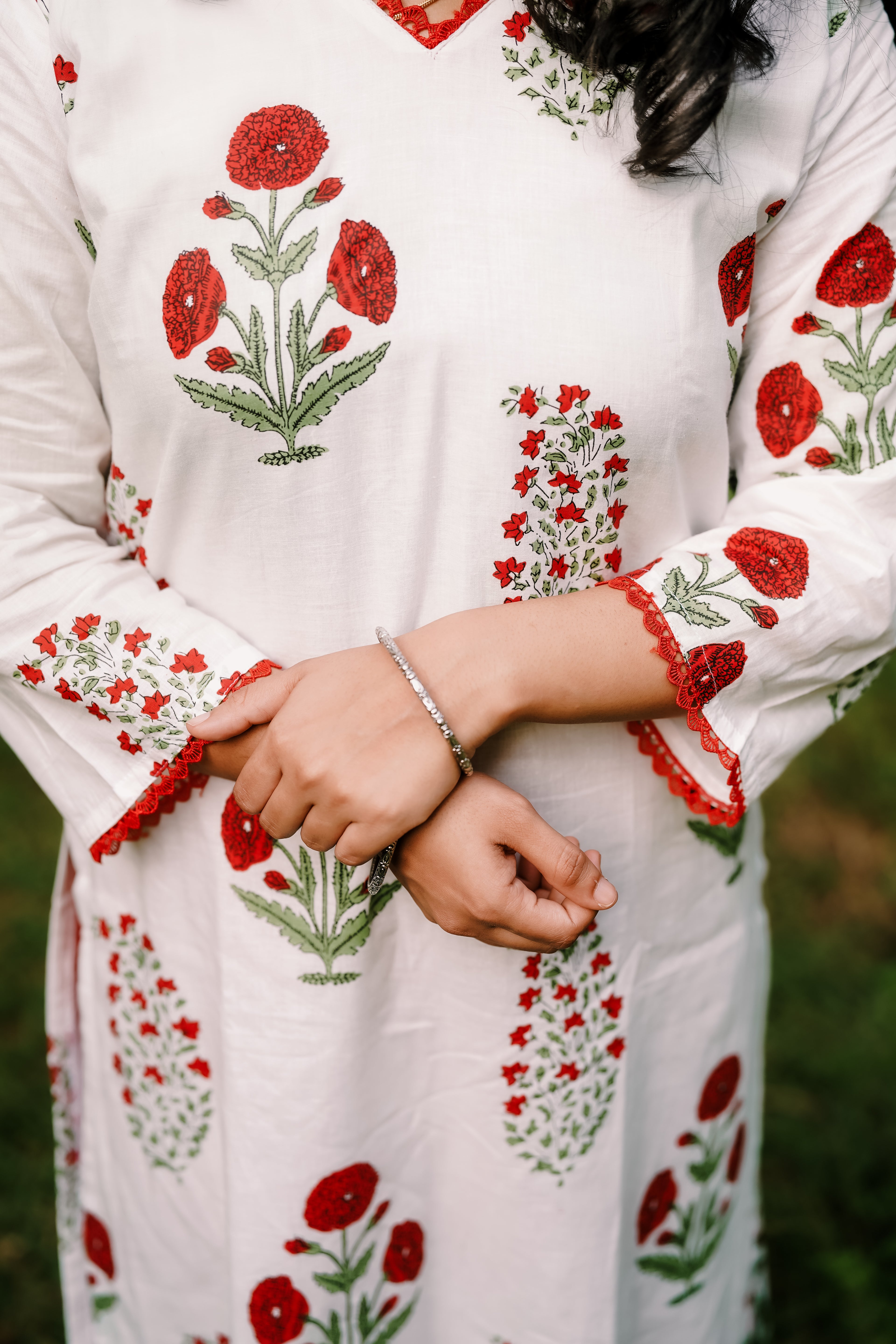 The Gulmohar V Neck Kurtha Set